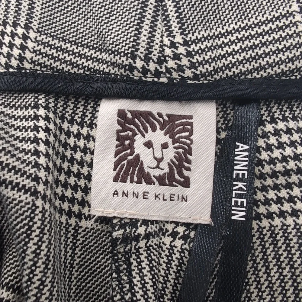 Anne Klein anne klein